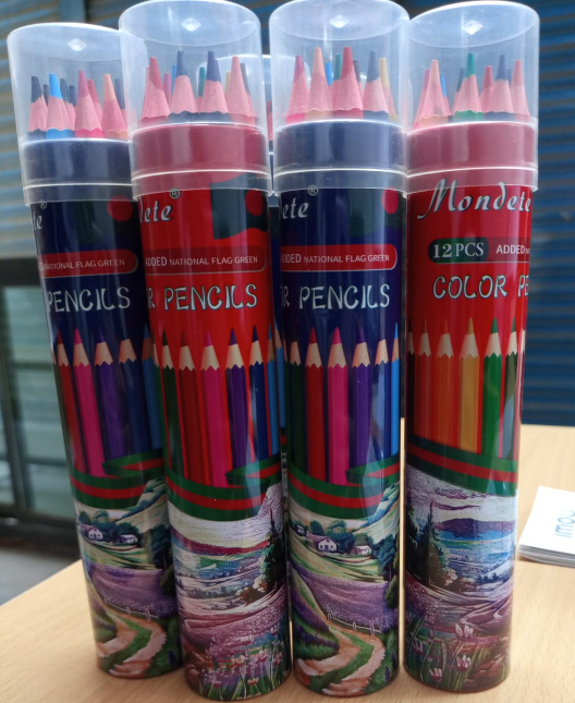 Round Tin color Pencil Box MONDETE